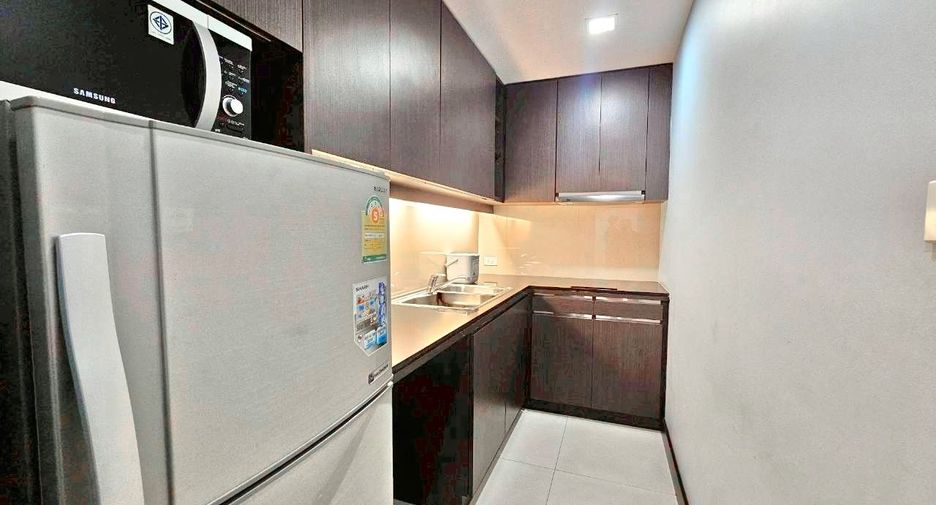 À louer 1 chambre appartement avec services à Khlong Toei, Bangkok