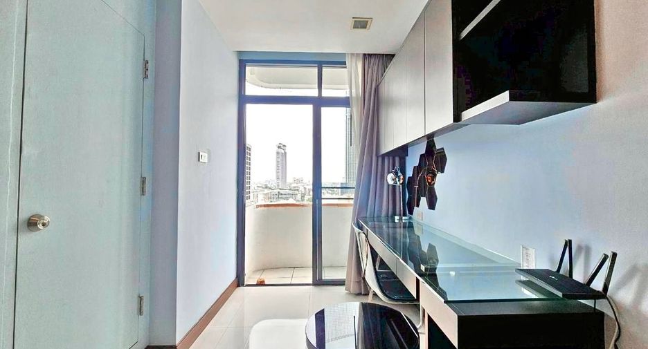 À louer 1 chambre appartement avec services à Khlong Toei, Bangkok