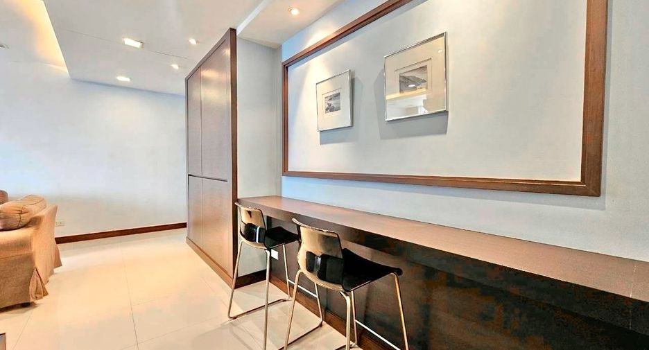 À louer 1 chambre appartement avec services à Khlong Toei, Bangkok