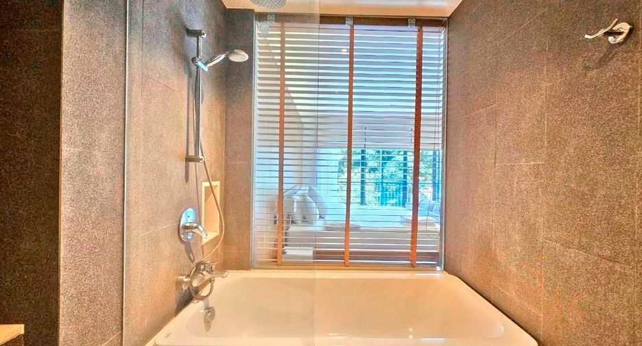 À louer 1 chambre appartement avec services à Watthana, Bangkok