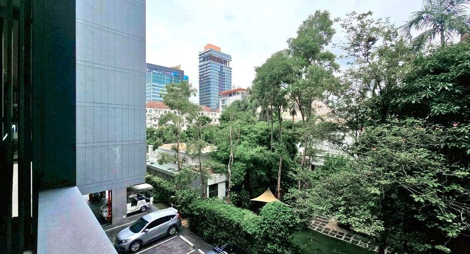 À louer 1 chambre appartement avec services à Watthana, Bangkok