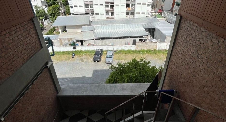 Аренда торговое помещение в Щаттхана, Бангкок
