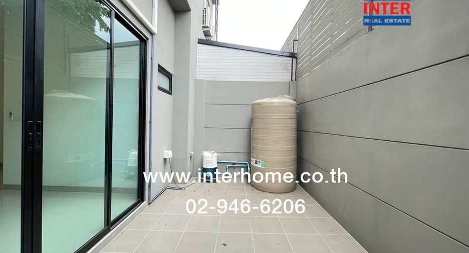 For rent and for sale 3 bedrooms townhouse in Bueng Kum, Bangkok