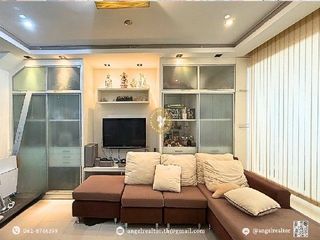 For sale 4 bedrooms townhouse in Din Daeng, Bangkok
