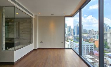 For sale 3 bedrooms condo in Khlong Toei, Bangkok