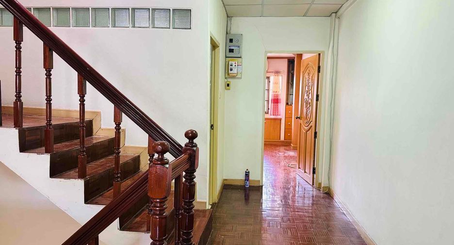 For sale 3 bedrooms townhouse in Lam Luk Ka, Pathum Thani