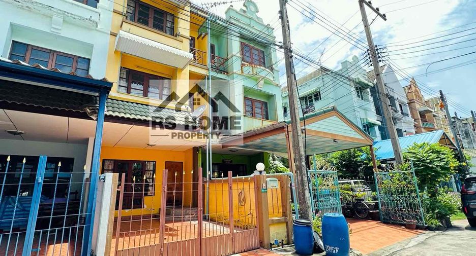 For sale 3 bedrooms townhouse in Lam Luk Ka, Pathum Thani