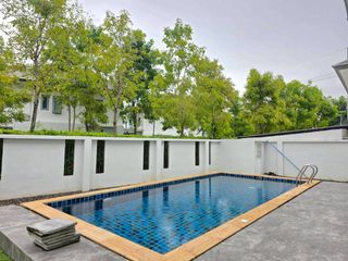À louer 3 chambres maison à Bang Lamung, Chonburi