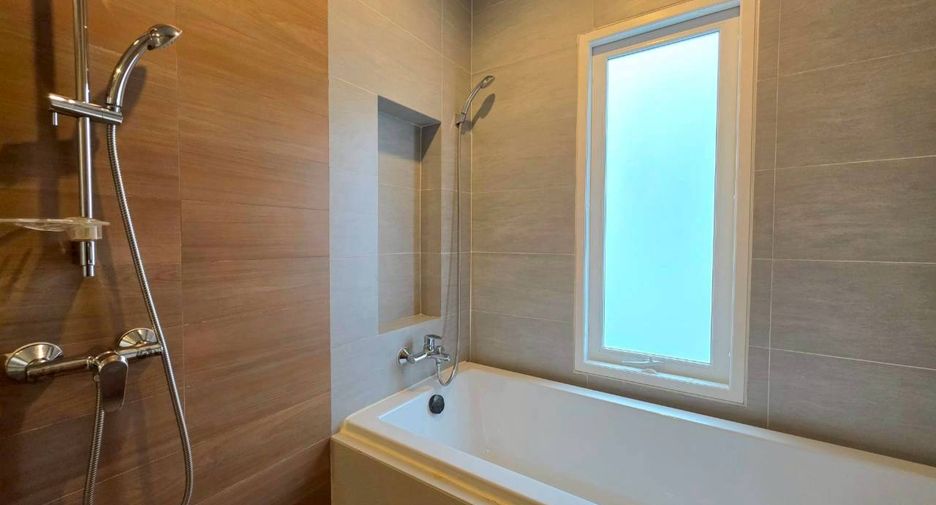 For rent 3 bedrooms house in East Pattaya, Pattaya