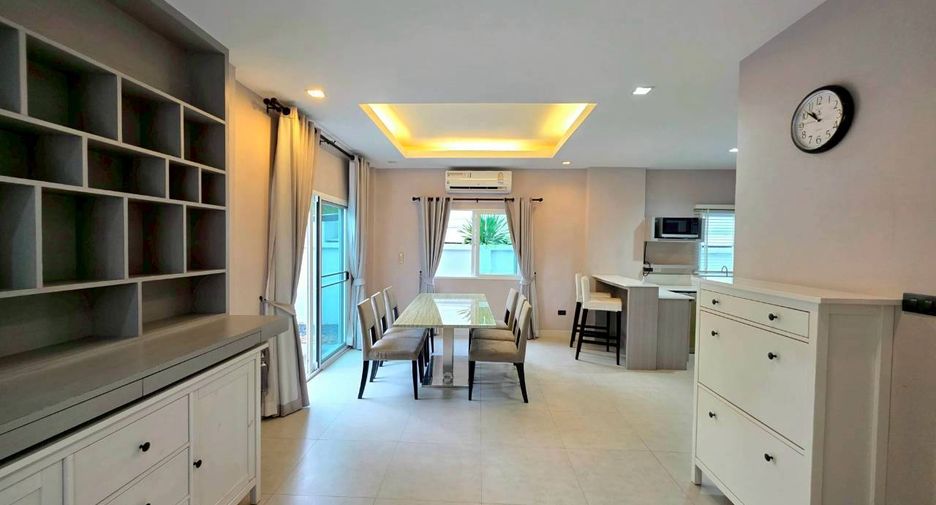 For rent 3 bedrooms house in East Pattaya, Pattaya