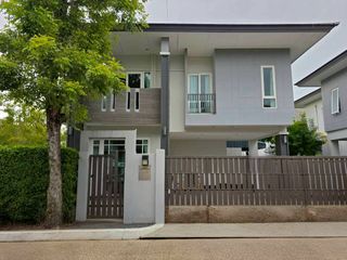 À louer 3 chambres maison à Bang Lamung, Chonburi