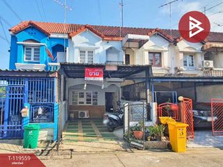 For sale 2 bedrooms townhouse in Bang Khae, Bangkok