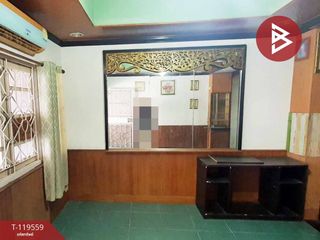 For sale 2 bedrooms townhouse in Bang Khae, Bangkok