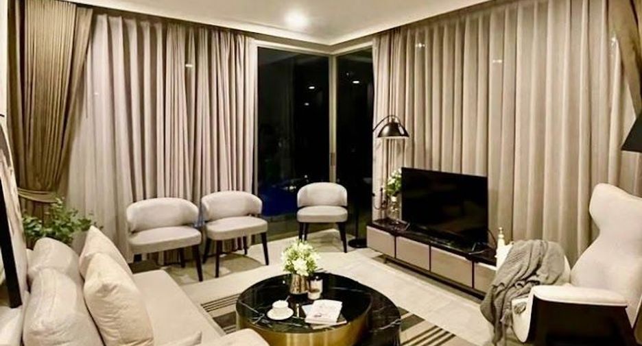 Condo en alquiler de 3 habitaciones en Watthana, Bangkok