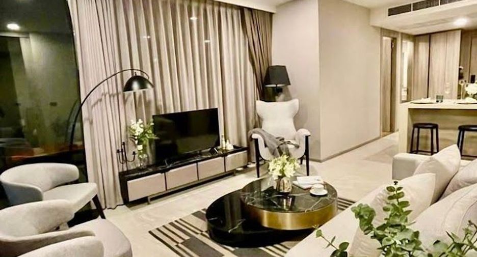 Condo en alquiler de 3 habitaciones en Watthana, Bangkok