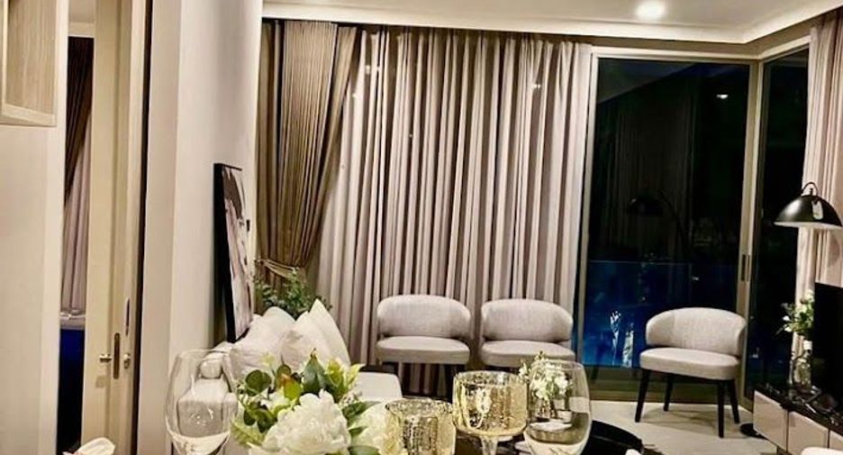 Condo en alquiler de 3 habitaciones en Watthana, Bangkok