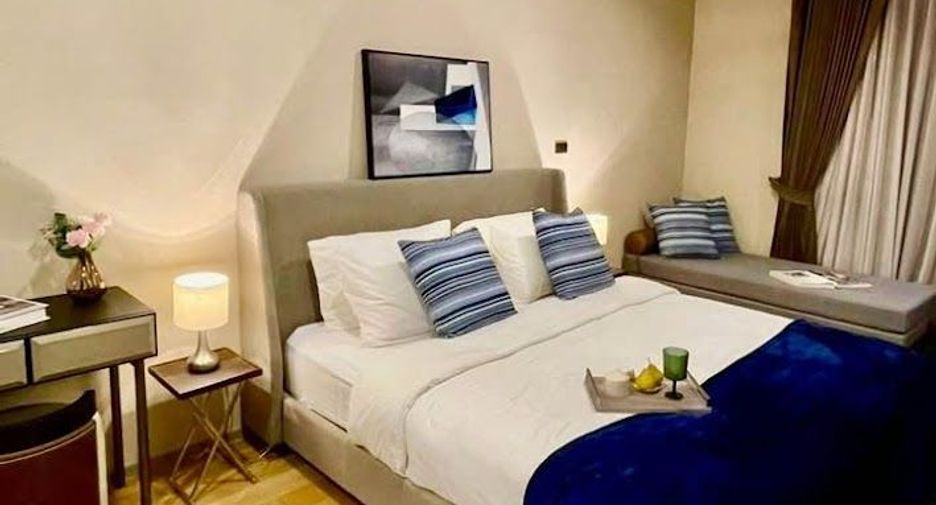 Condo en alquiler de 3 habitaciones en Watthana, Bangkok