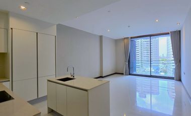À vendre 2 chambres condo à Khlong Toei, Bangkok