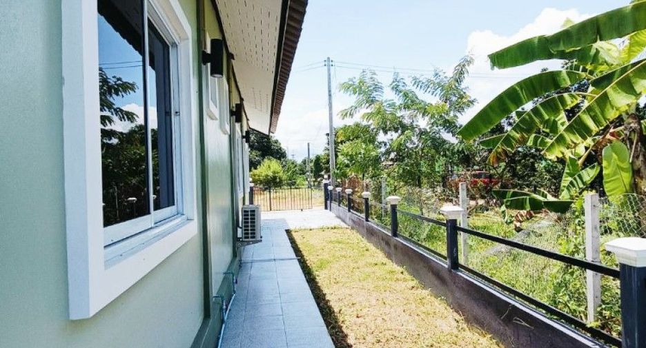 For sale 3 bedrooms house in Phanat Nikhom, Chonburi