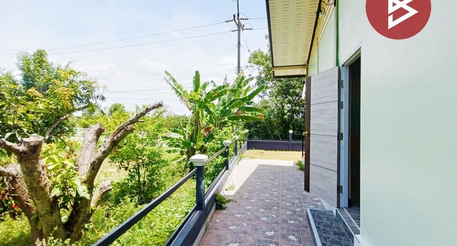 For sale 3 bedrooms house in Phanat Nikhom, Chonburi