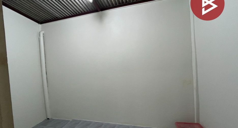Reihenhaus zum Kauf mit 2 Zimmer in Saphan Sung, Bangkok