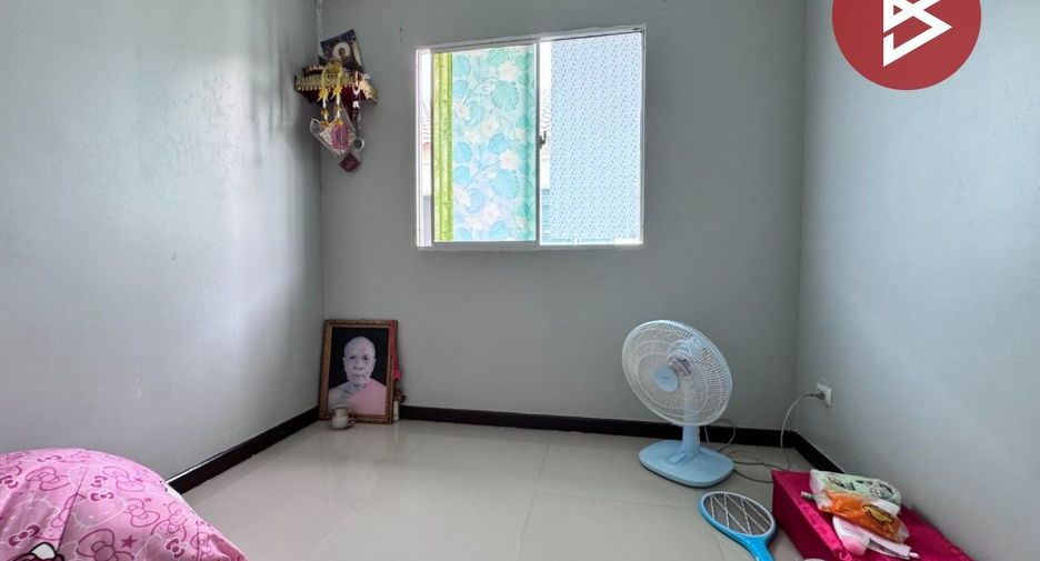 For sale 3 bedrooms townhouse in Khlong Luang, Pathum Thani