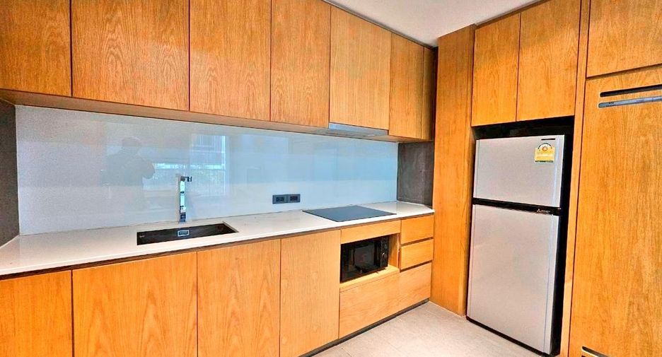 For rent 2 ベッドルーム serviced apartment in Watthana, Bangkok