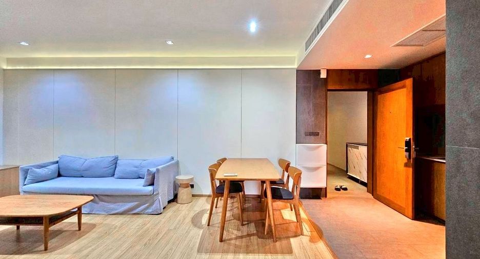 For rent 2 ベッドルーム serviced apartment in Watthana, Bangkok
