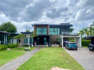 For sale 3 bedrooms house in Mueang Nong Khai, Nong Khai