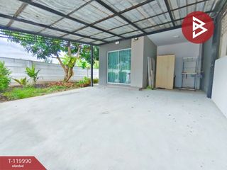 Reihenhaus zum Kauf mit 3 Zimmer in Phutthamonthon, Nakhon Pathom