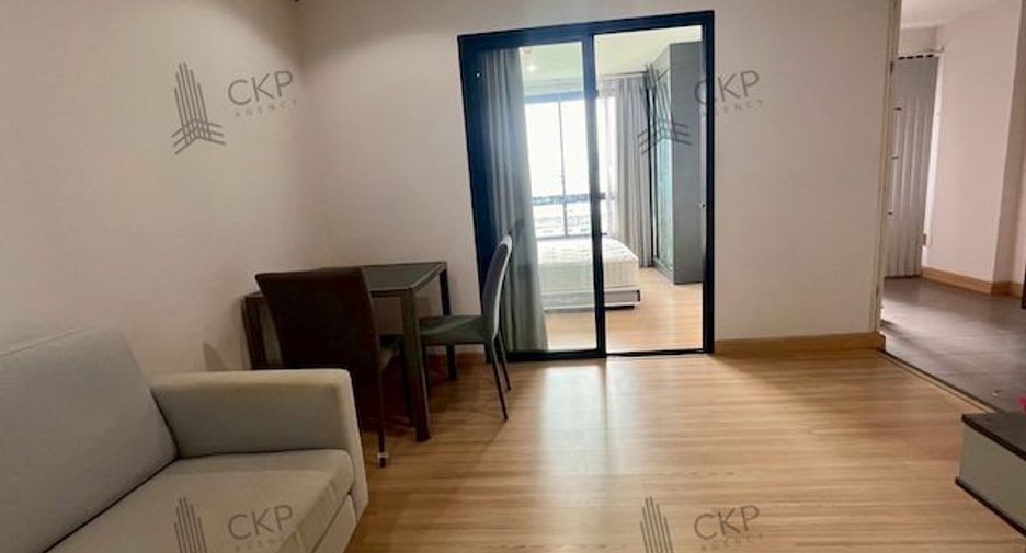 For sale 1 bed condo in Bang Na, Bangkok