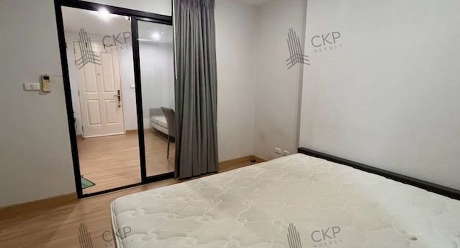 For sale 1 bed condo in Bang Na, Bangkok