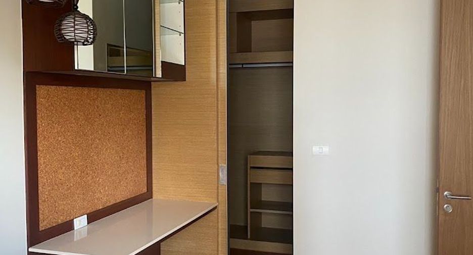 Condo en alquiler de 2 habitaciones en Khlong Toei, Bangkok