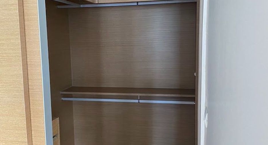 Condo en alquiler de 2 habitaciones en Khlong Toei, Bangkok