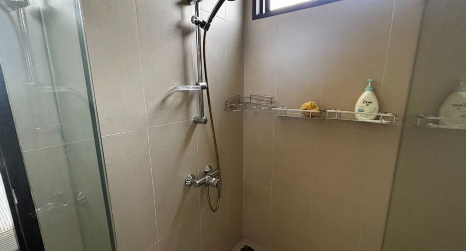 Аренда и продажа 3 спальни кондо в Клаенг, Районг