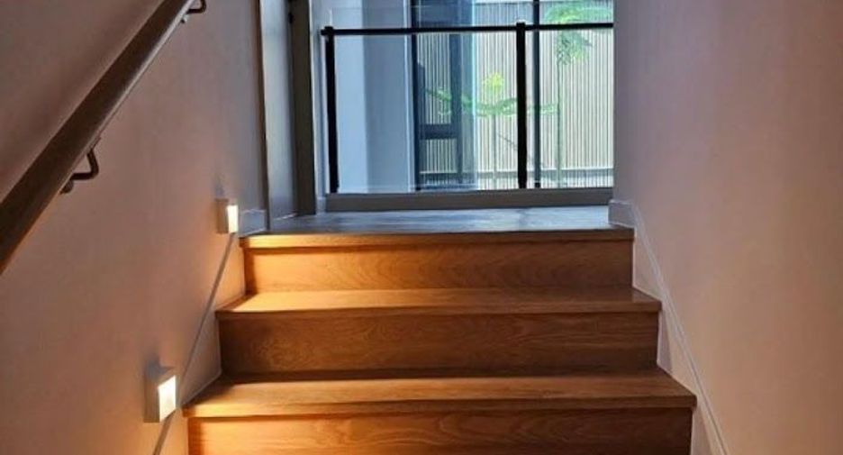 For rent 4 bedrooms condo in Wang Thonglang, Bangkok