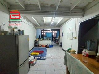 For sale 2 ベッドルーム townhouse in Chatuchak, Bangkok
