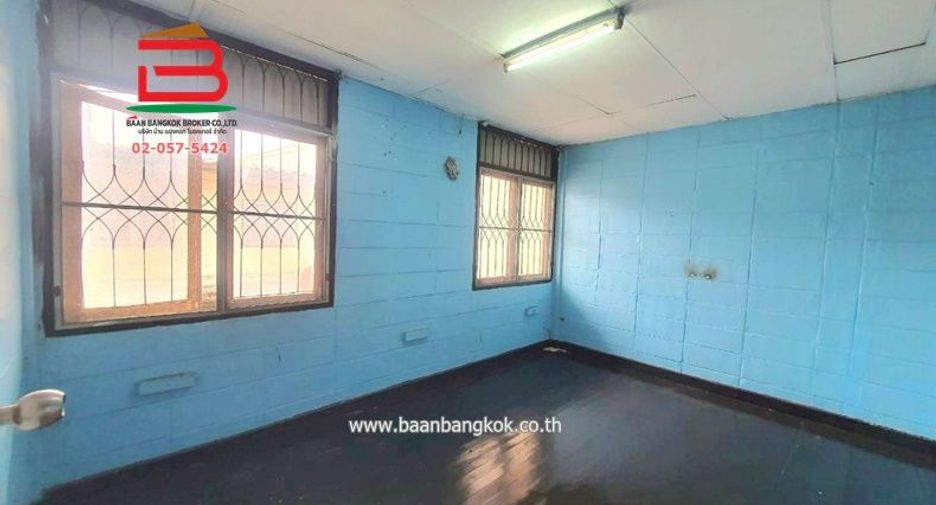 For sale 2 bedrooms townhouse in Chatuchak, Bangkok