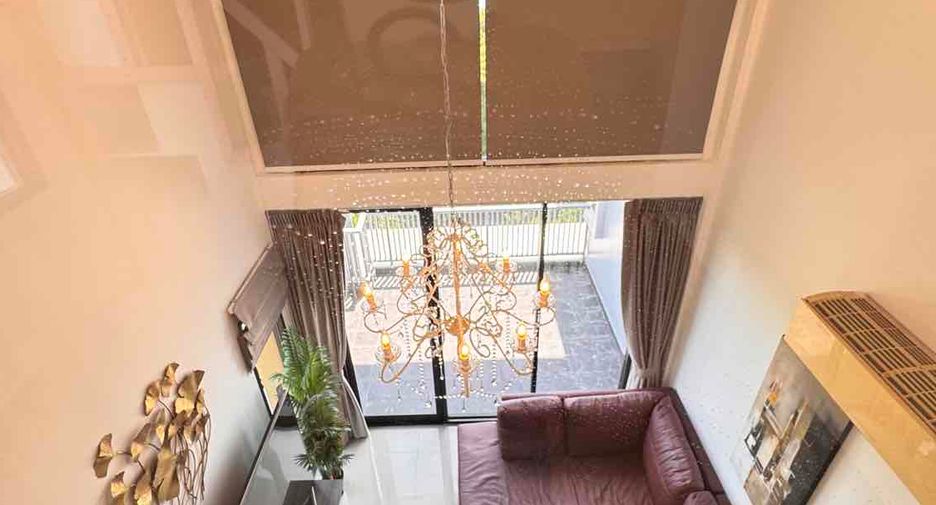 Wohnung zum Kauf mit 3 Zimmer in Si Racha, Chonburi