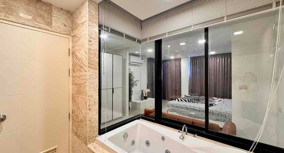 Wohnung zum Kauf mit 3 Zimmer in Si Racha, Chonburi