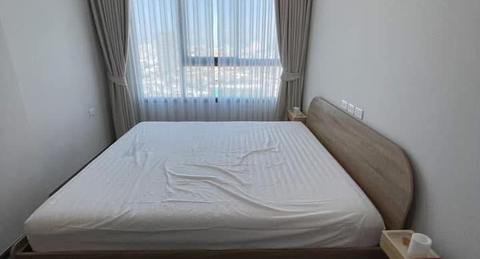 For rent 2 bedrooms condo in Bang Rak, Bangkok