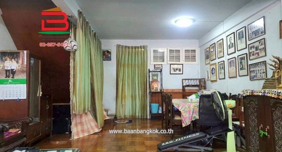 For sale 3 bedrooms townhouse in Bang Sue, Bangkok