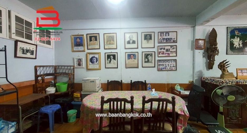 For sale 3 bedrooms townhouse in Bang Sue, Bangkok