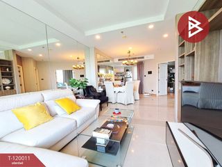 For sale 2 bedrooms condo in Huai Khwang, Bangkok