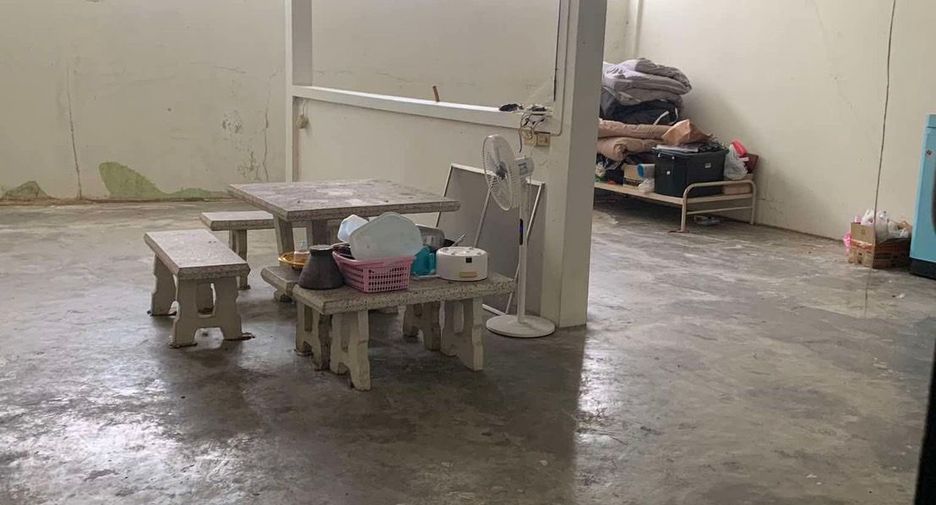 Reihenhaus zum Kauf mit 3 Zimmer in Ban Pong, Ratchaburi