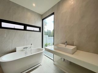 Продажа 3 спальни вилла в Муанг Краби, Краби