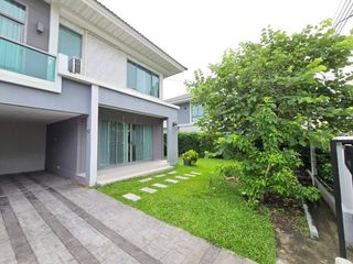 Haus zum Kauf mit 4 Zimmer in Lat Krabang, Bangkok