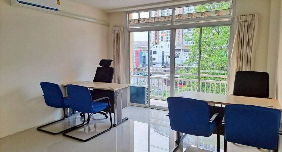 For sale 3 ベッドルーム retail Space in Mueang Chiang Mai, Chiang Mai
