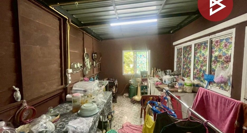 For sale 3 bedrooms house in Nong Chok, Bangkok