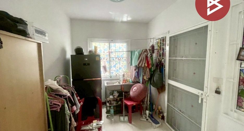 For sale 3 bedrooms house in Nong Chok, Bangkok